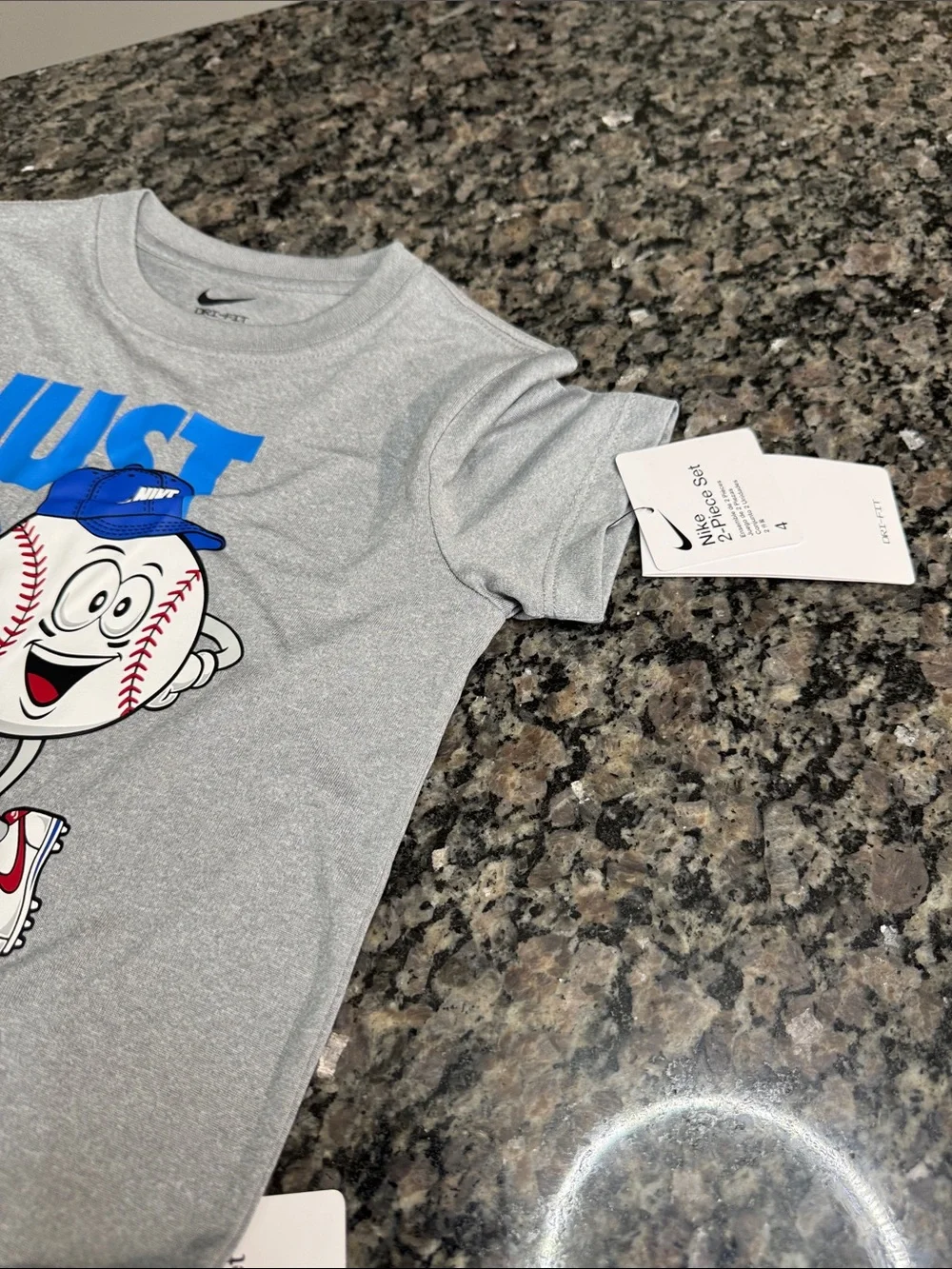 Nike boys set Grey Tee With Blue 'Just Do It' Graphic & Royal Blue Shorts NWT 4T - Picture 3 of 7